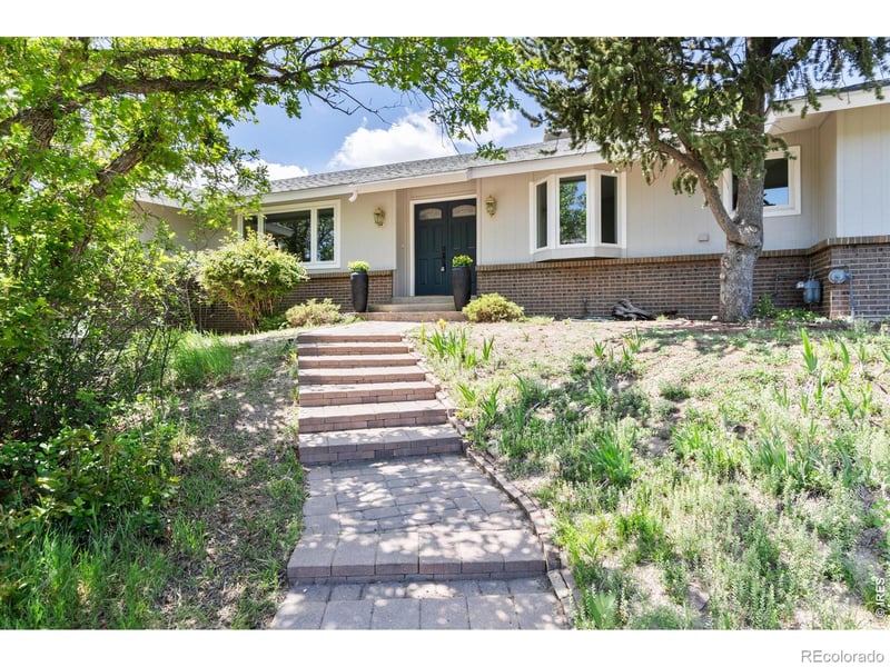 9369 Palomino Dr, Castle Rock, CO 80108