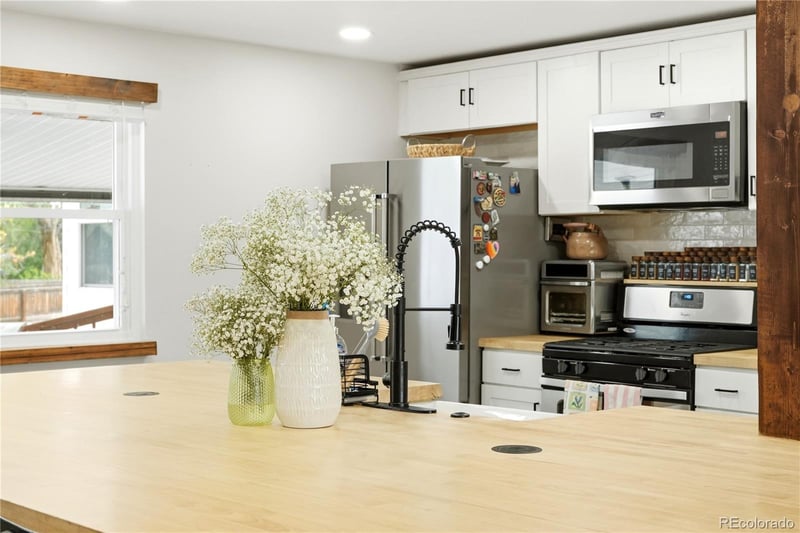 9069 Ithaca Way, Westminster, CO 80031