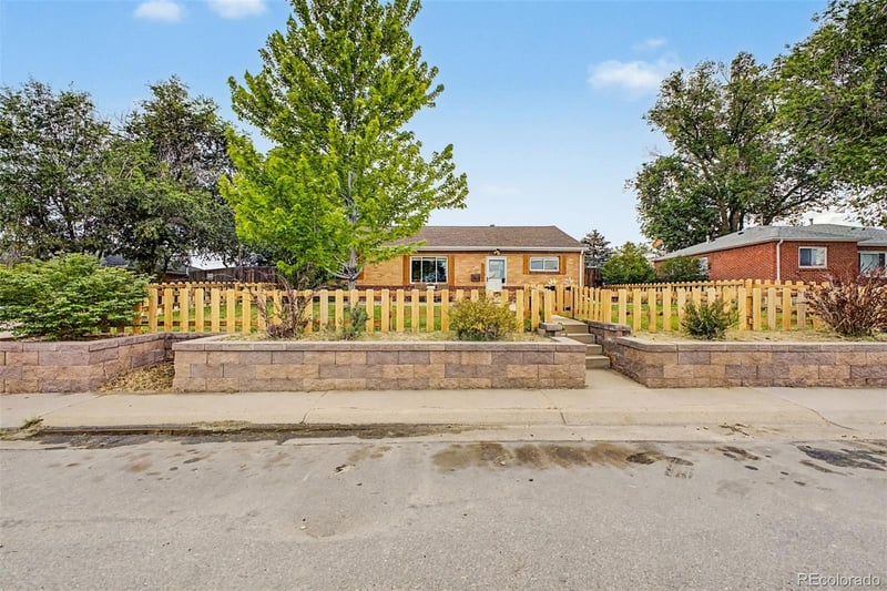 9171 Corona St, Thornton, CO 80229