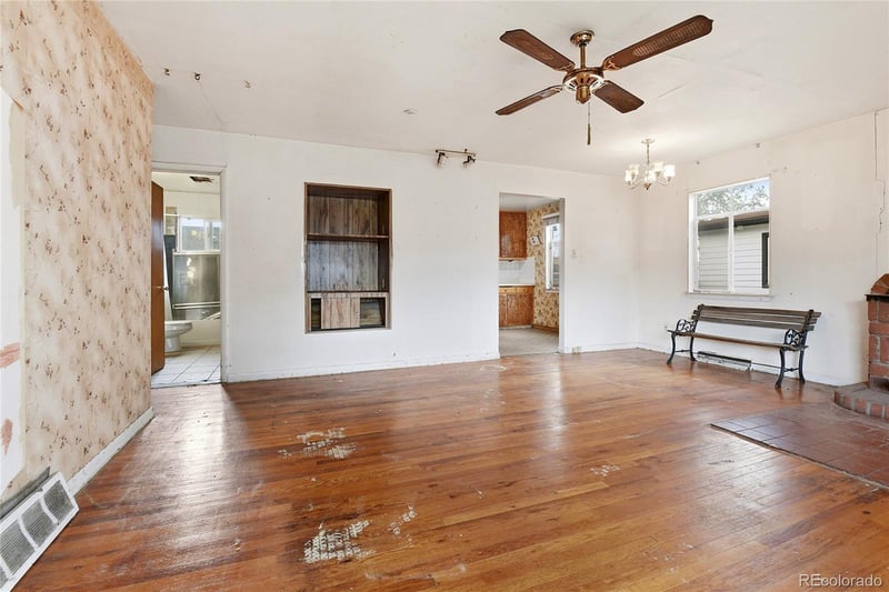 3817 S Inca St, Englewood, CO 80110