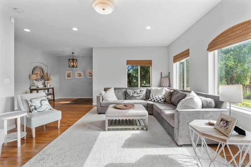 1017 Krameria St, Denver, CO 80224