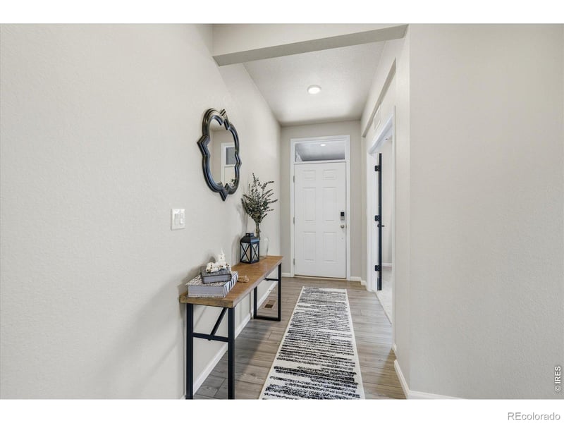 1834 De Gaulle Ct, Aurora, CO 80018