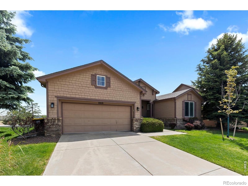 868 Bramblewood Dr, Castle Pines, CO 80108