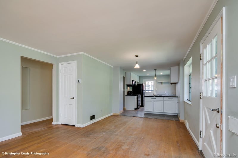 145 Downing St, Denver, CO 80218