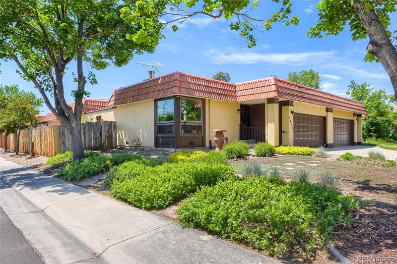 1457 Salem Way, Aurora, CO 80012