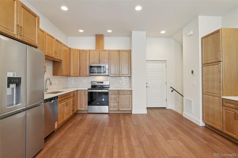 3122 W Bonfils Pl, Denver, CO 80236