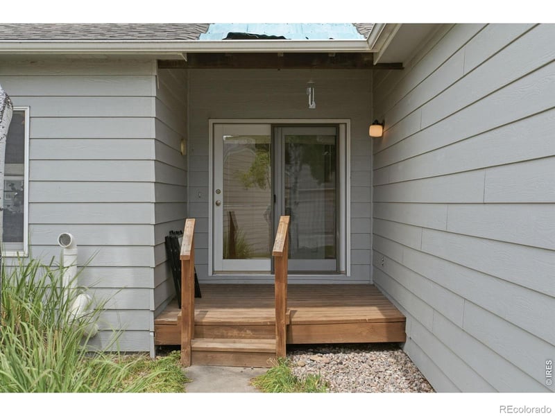 4262 Pin Oak Dr, Loveland, CO 80538