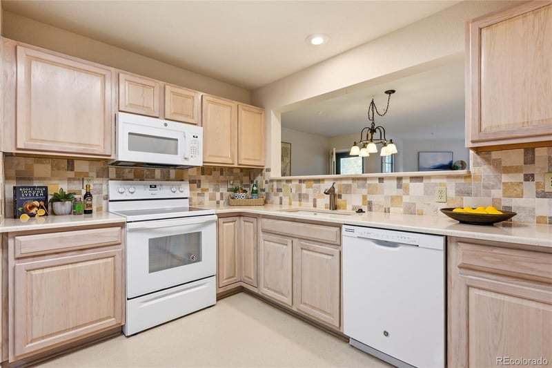 31719 Rocky Village Dr #321, Evergreen, CO 80439