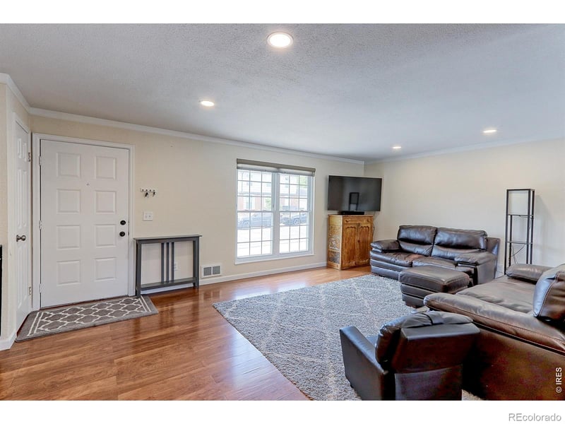 10939 Grange Creek Dr, Thornton, CO 80233