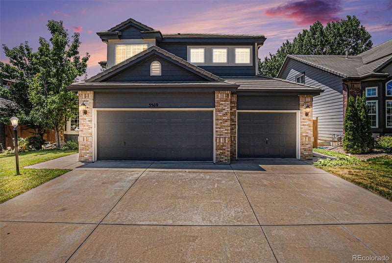5569 Helena St, Centennial, CO 80015
