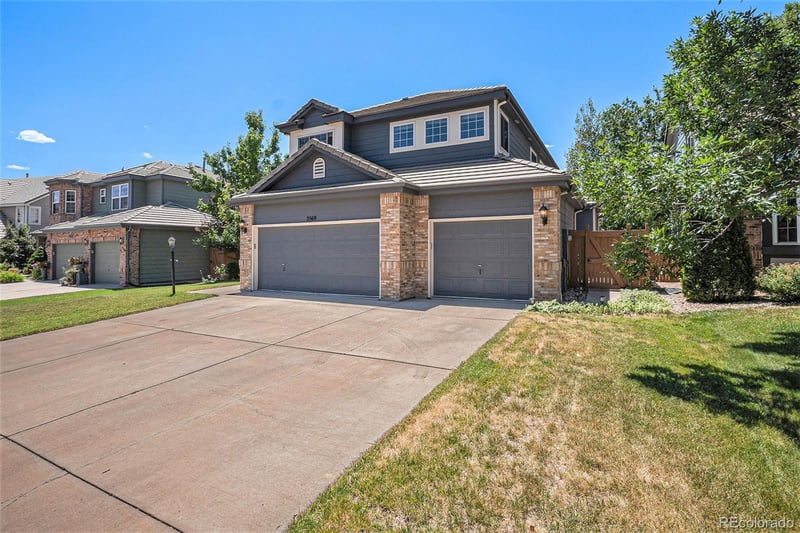 5569 Helena St, Centennial, CO 80015