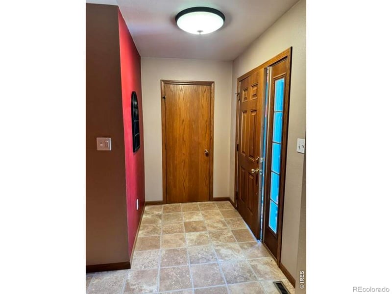 330 W Grant St, Haxtun, CO 80731