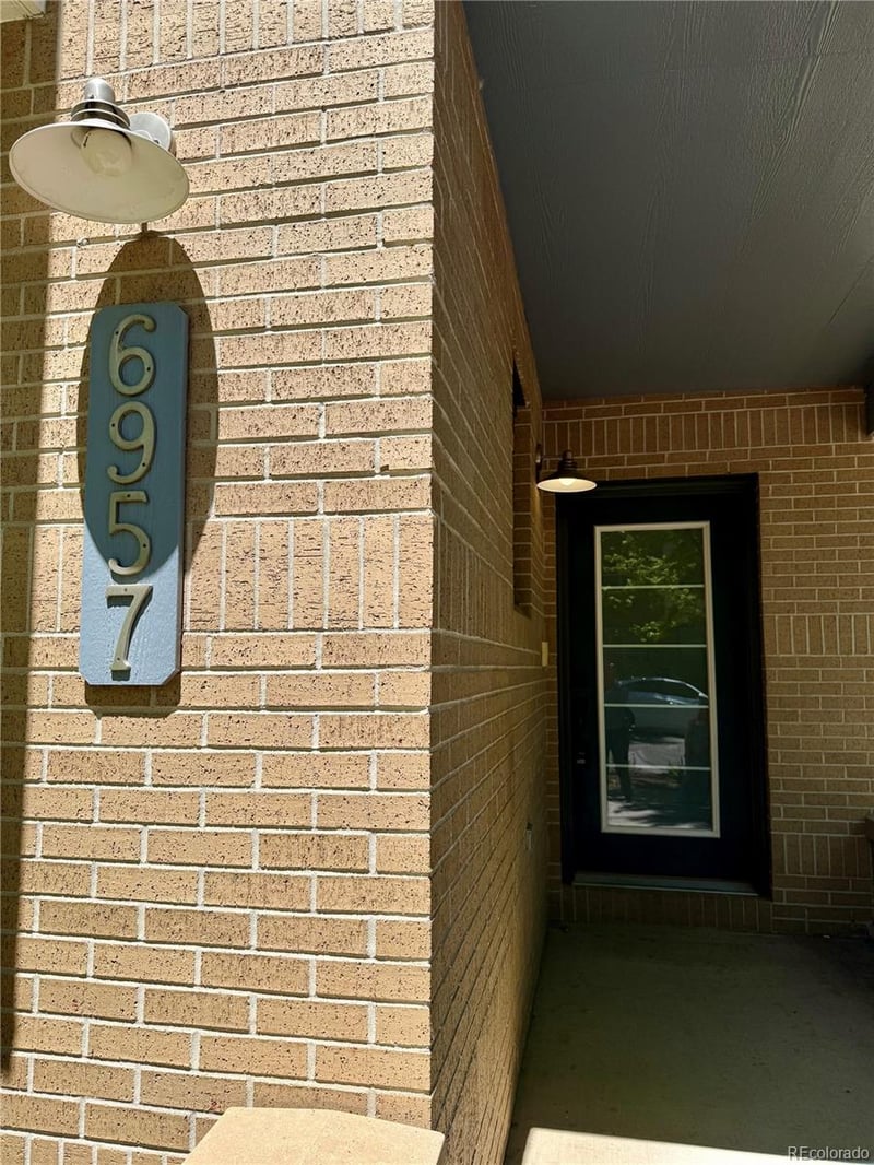 6957 Virginia Pl, Lakewood, CO 80226
