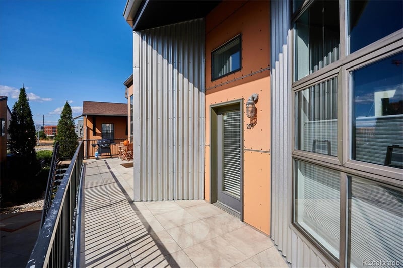 3195 Blake St #207, Denver, CO 80205