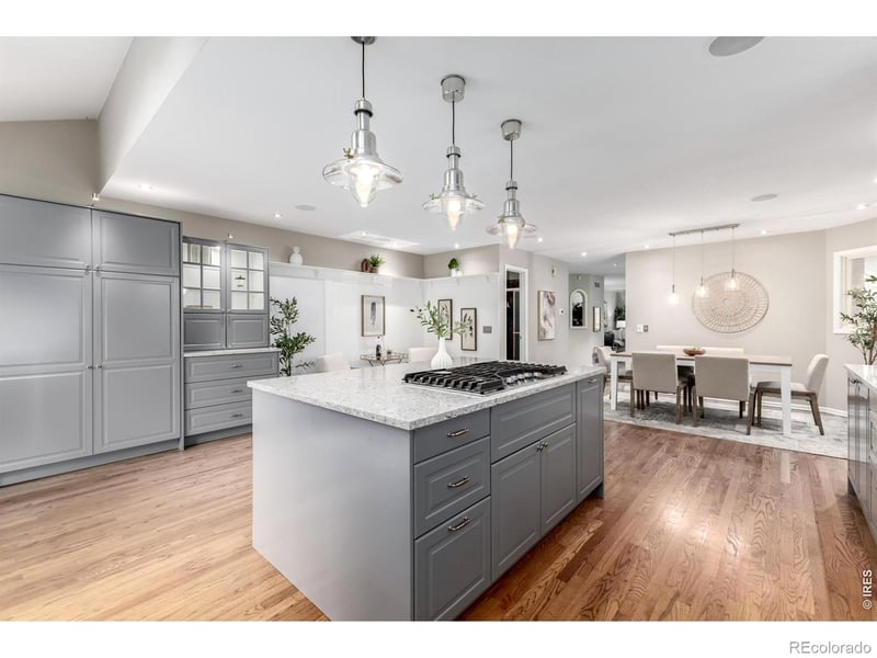 222 Marion Pw, Denver, CO 80209