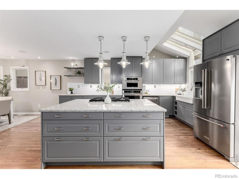 222 Marion Pw, Denver, CO 80209