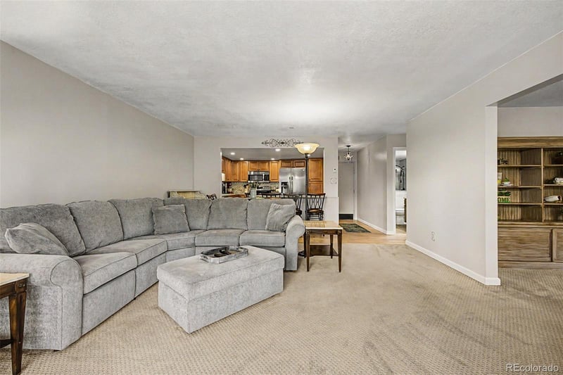 13661 Marina Dr #411, Aurora, CO 80014