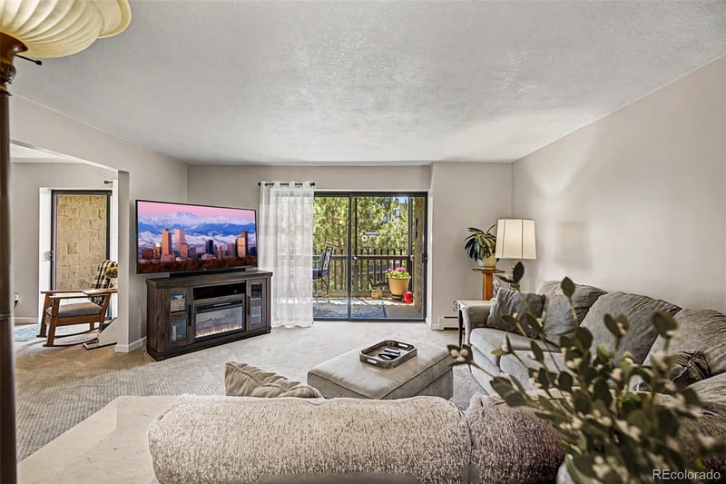 13661 Marina Dr #411, Aurora, CO 80014
