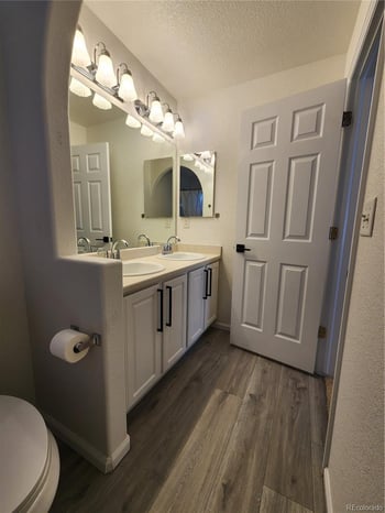 10681 Cherrybrook Cir, Highlands Ranch, CO 80126