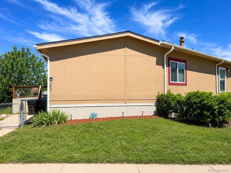 4211 100th Ave, Thornton, CO 80229