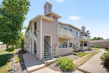 8365 Pebble Creek Way #201, Highlands Ranch, CO 80126