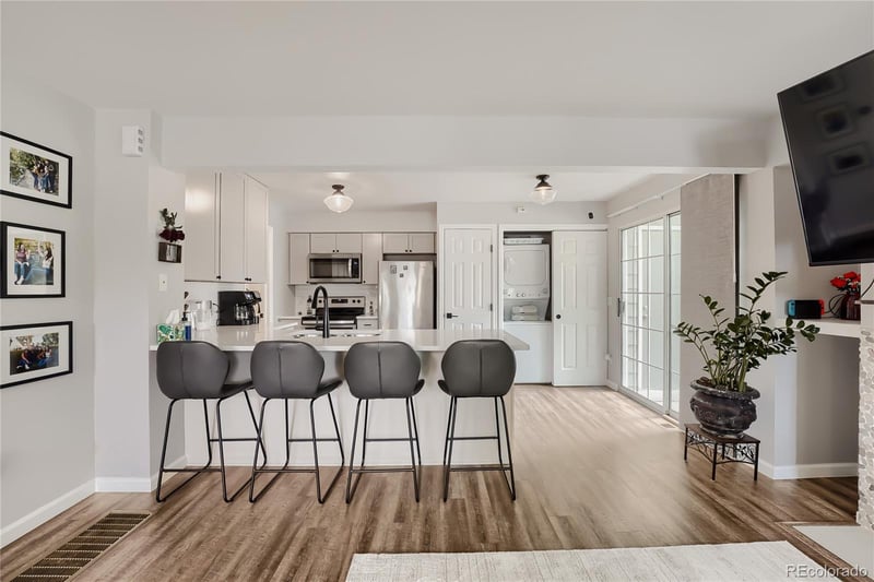 4094 Carson St #C, Aurora, CO 80014