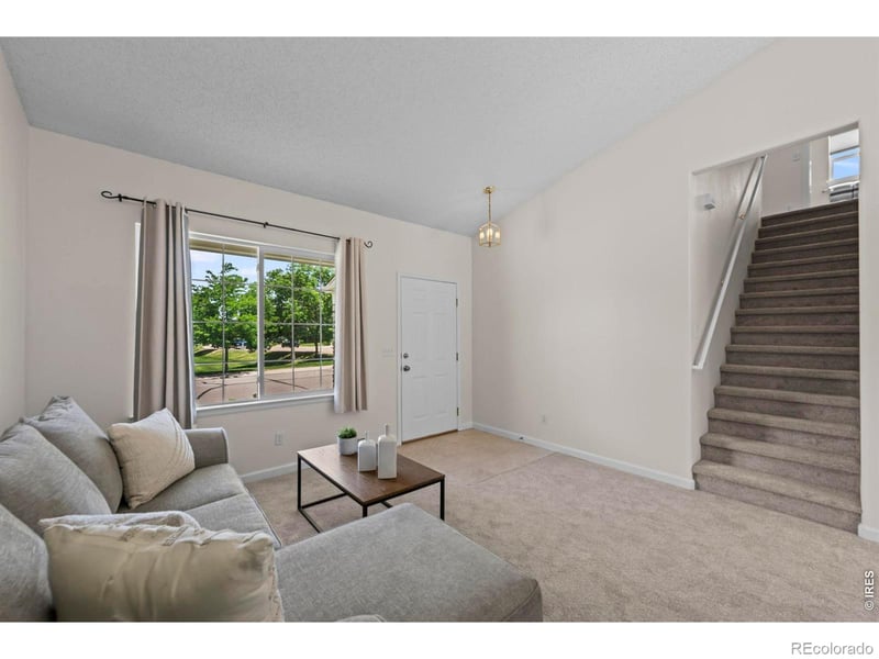 1461 Clover Creek Dr, Longmont, CO 80503