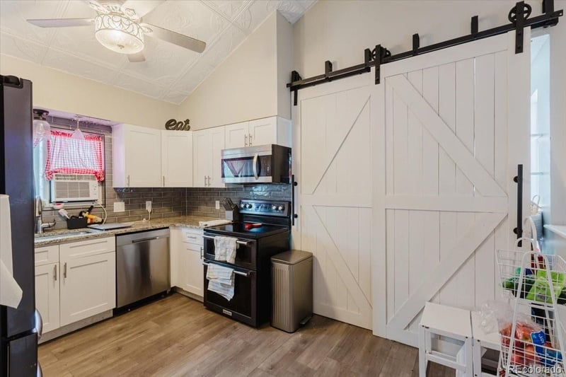 923 Ouray St, Aurora, CO 80017
