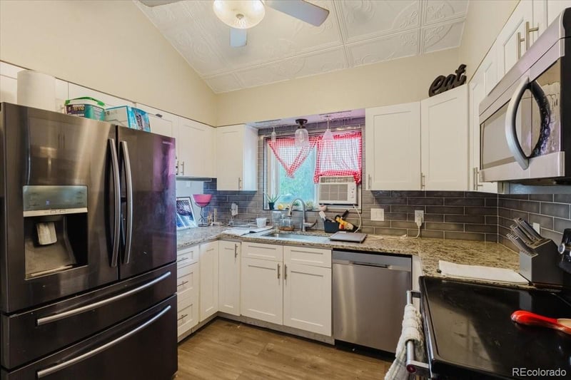 923 Ouray St, Aurora, CO 80017
