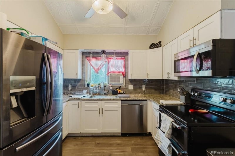 923 Ouray St, Aurora, CO 80017