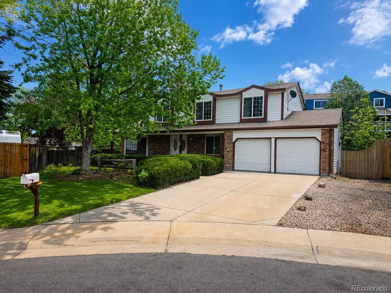 3722 Walden Way, Aurora, CO 80013