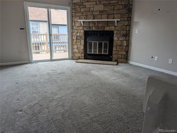12093 E Hoye Dr, Aurora, CO 80012