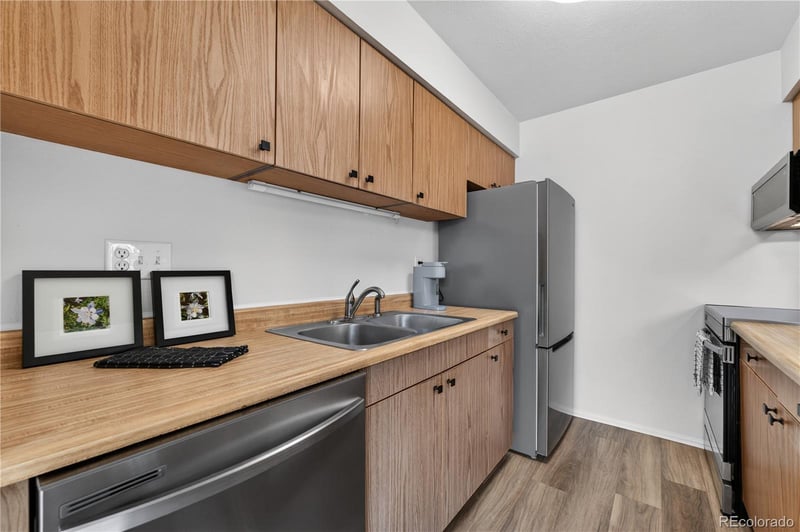 8417 Everett Way #E, Arvada, CO 80005