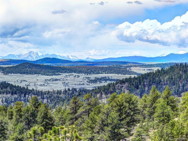 104 York Ct, Jefferson, CO 80456