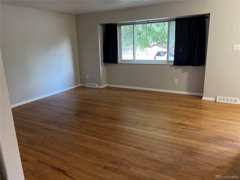 3260 Orchard Rd, Centennial, CO 80121