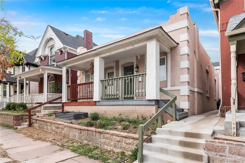 2465 Caithness Pl, Denver, CO 80211