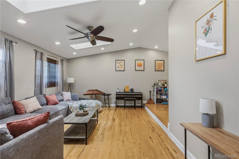 6507 Dexter St, Centennial, CO 80121