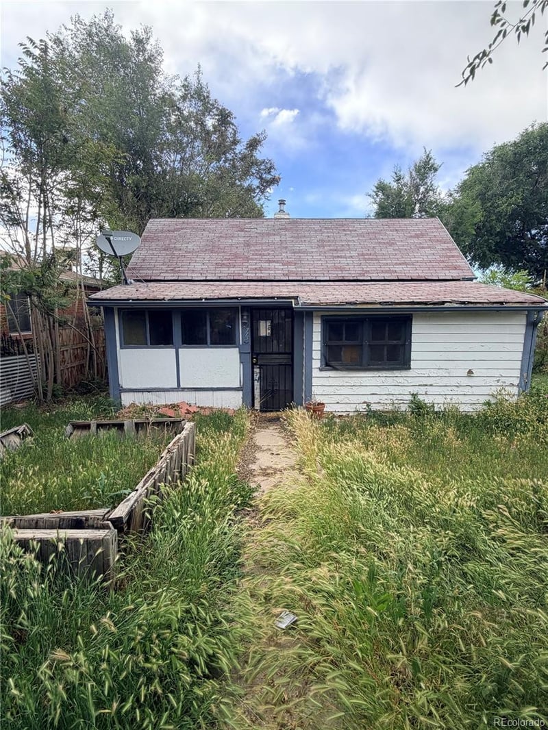 2715 Ellsworth Ave, Denver, CO 80219