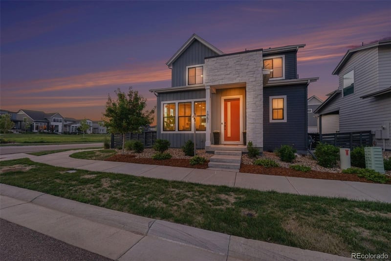 1751 Stable View Dr, Castle Pines, CO 80108