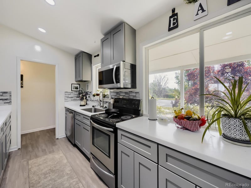 385 Main St, Broomfield, CO 80020