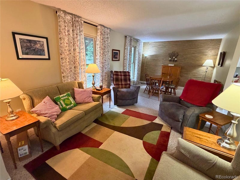19062 Quinn Pl, Aurora, CO 80015