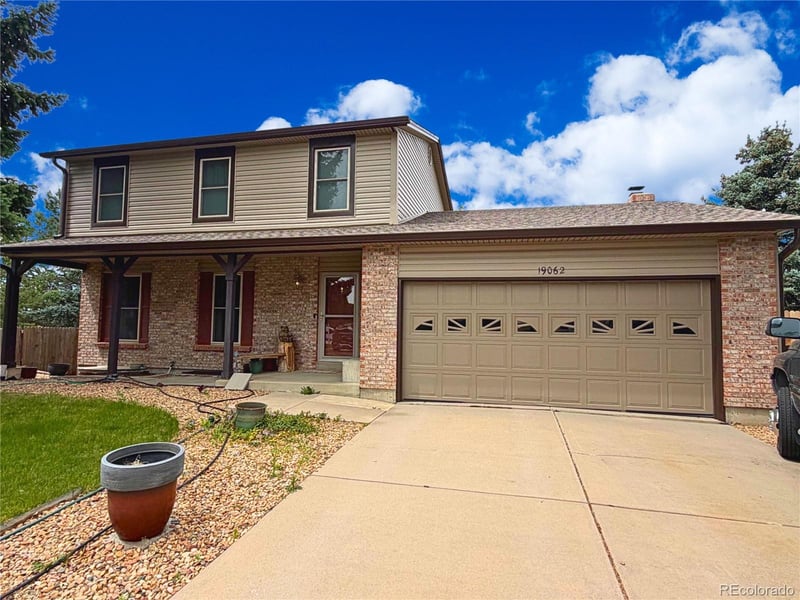 19062 Quinn Pl, Aurora, CO 80015
