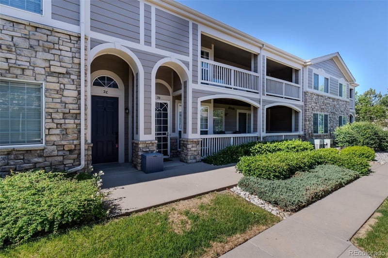 4271 Blackhawk Cir #2C, Aurora, CO 80014