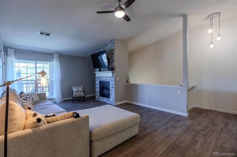 4271 Blackhawk Cir #2C, Aurora, CO 80014