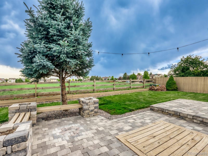 2630 Bridle Dr, Mead, CO 80542