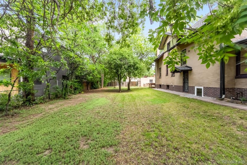 2718 Vine St, Denver, CO 80205