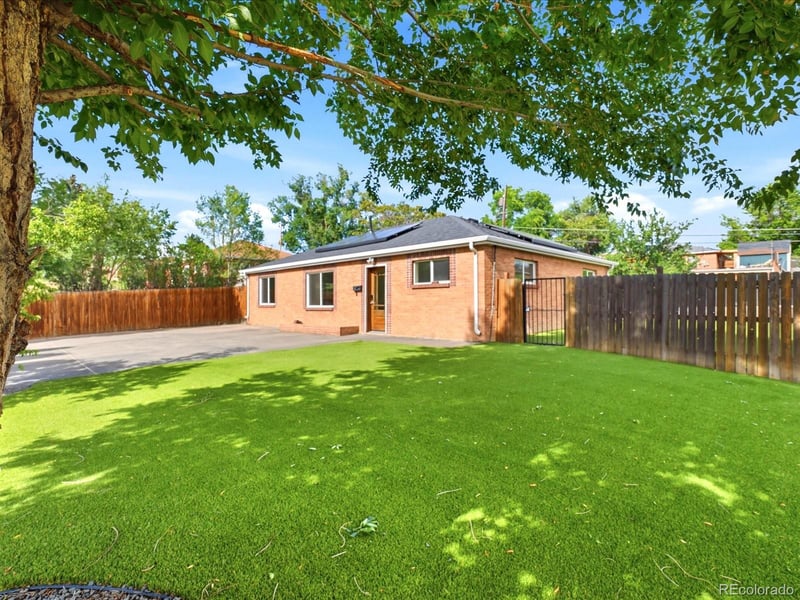 9160 Ogden St, Thornton, CO 80229