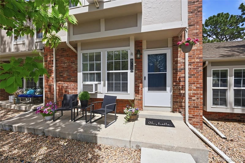 9713 Chatfield Ave #G, Littleton, CO 80128