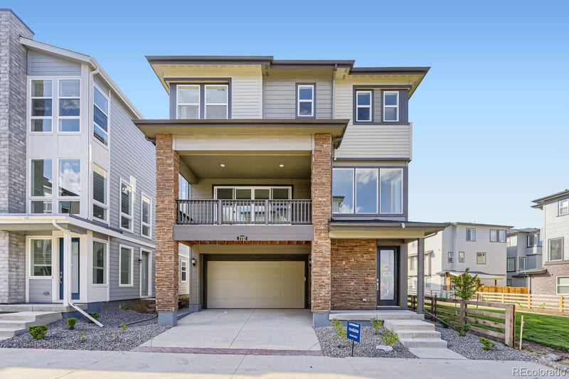 7717 Mobile Way, Centennial, CO 80016