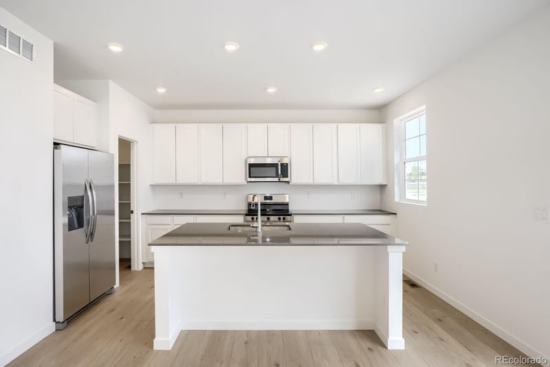 10815 Jagged St, Parker, CO 80134